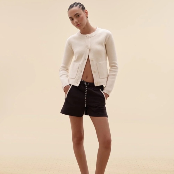 Everlane - THE ANYWHERE BARREL SHORT, Medium Black - Picture 7 of 8